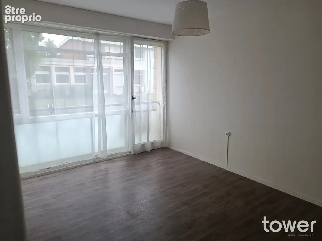 Appartement F3 en rez de chaussée - photo 2