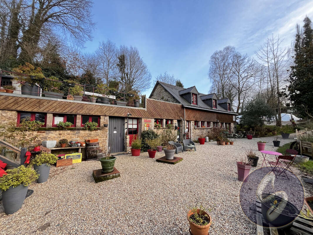 Maison à MALESTROIT