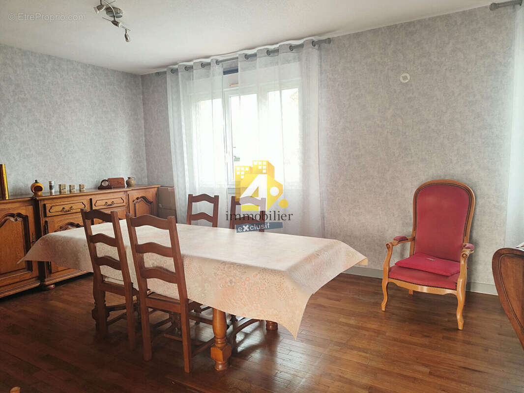 Maison à GUENROUET