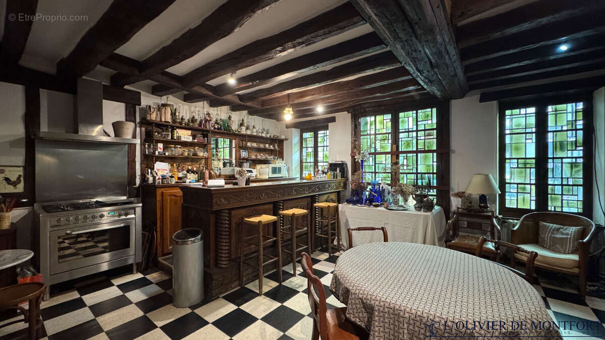 Appartement à HOUDAN