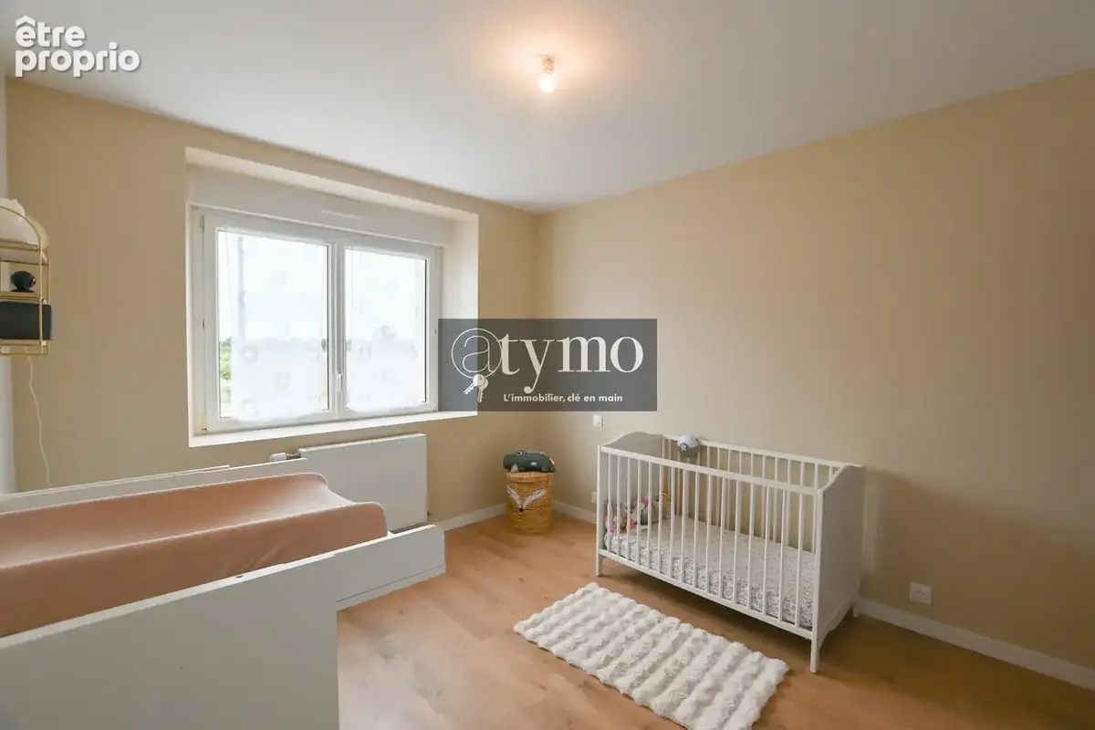 Maison entierement renovee 188m2 - 5 chambres sur terrain de 830m2 - photo 6