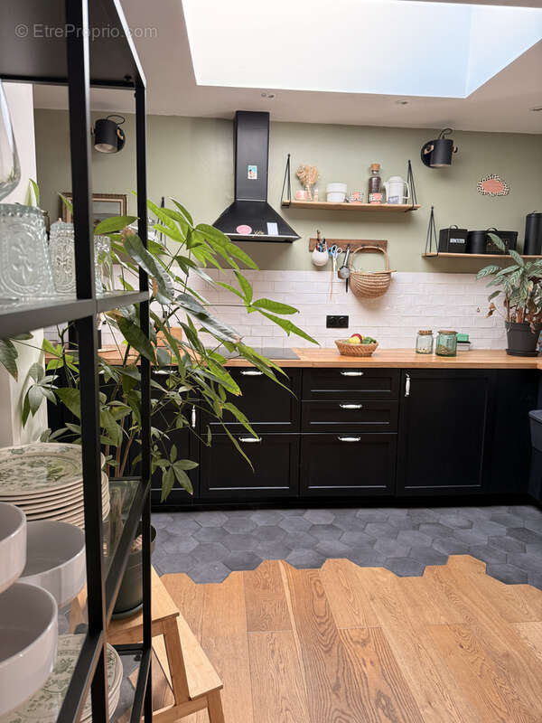 Maison à SAINT-LAURENT-DE-BREVEDENT