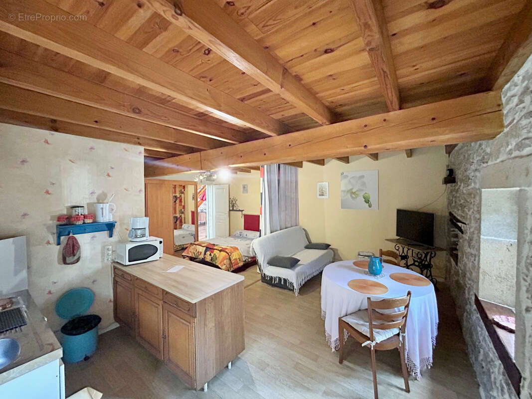 Maison à CASTILLON-DE-CASTETS