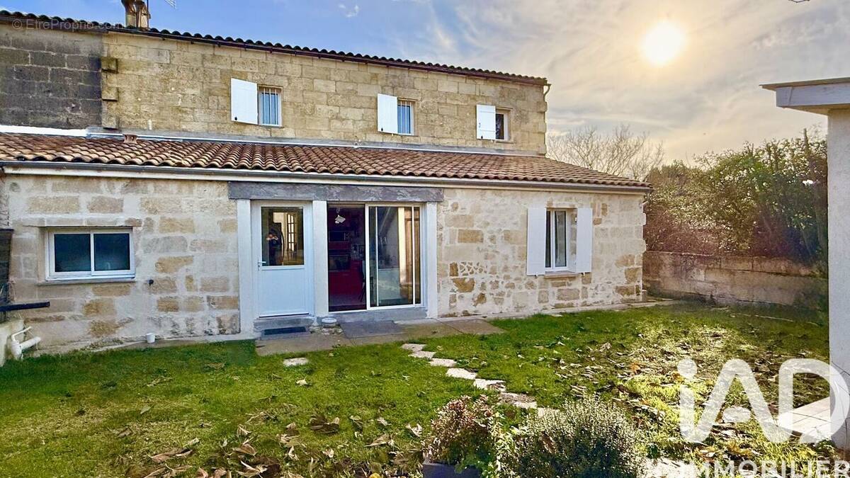Photo 1 - Maison à SAINT-ANDRE-DE-CUBZAC