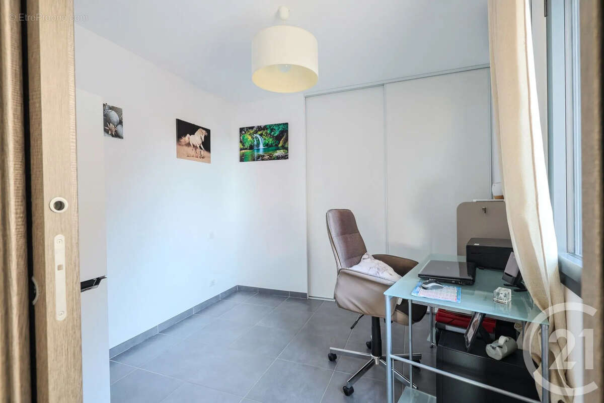 Appartement 84 m² à Bastia  - photo 5
