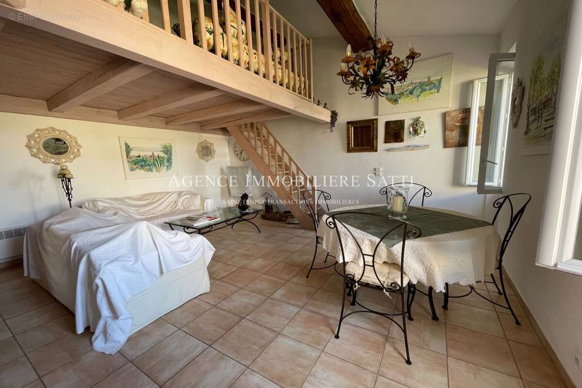 Appartement à SAINT-TROPEZ