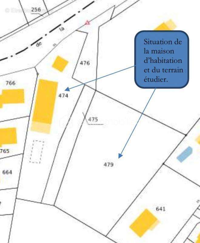 Annonce immobilière : Charmante propriété à rénover avec piscine à Voiron  Emplacement privilégié à 5 min de l'autoroute – Vue d - photo 4