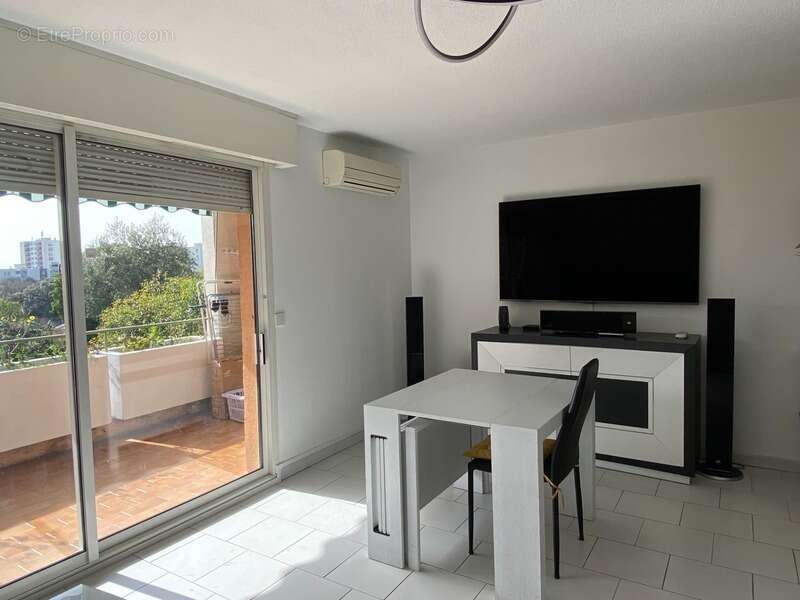 Appartement à MARSEILLE-11E