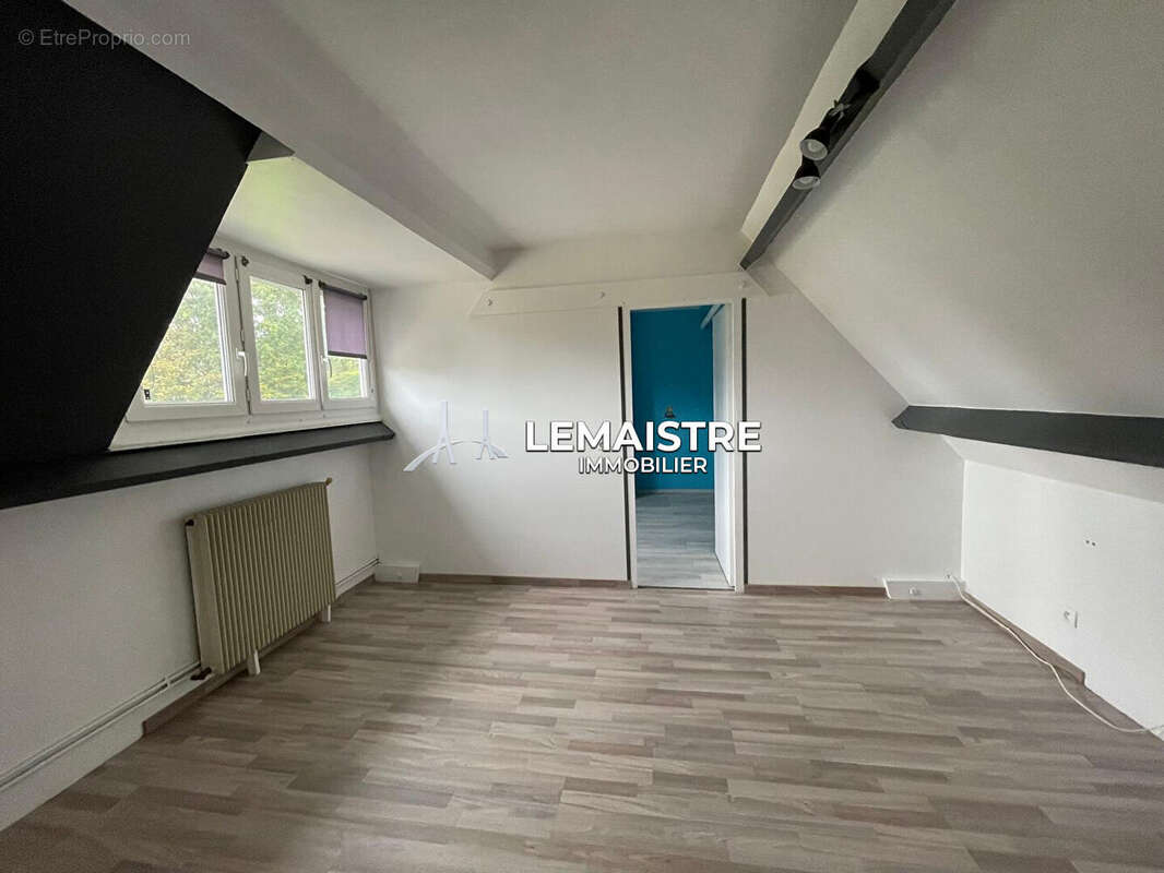 Maison à SAINT-PIERRE-EN-PORT