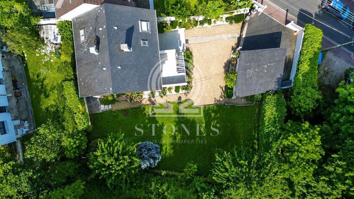 Maison à BOUGIVAL