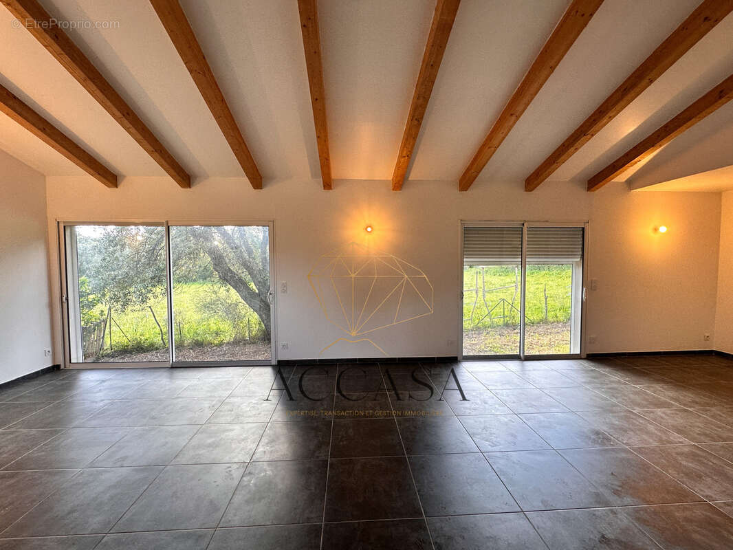 Maison à PORTO-VECCHIO