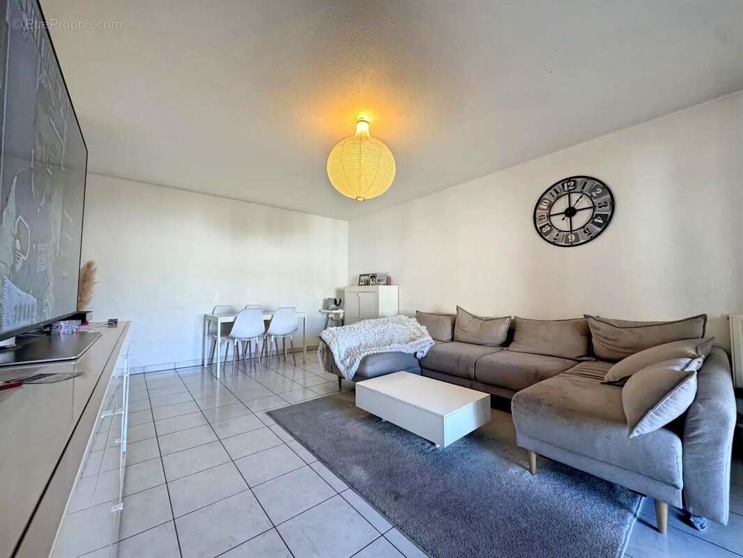Appartement à MARSEILLE-10E