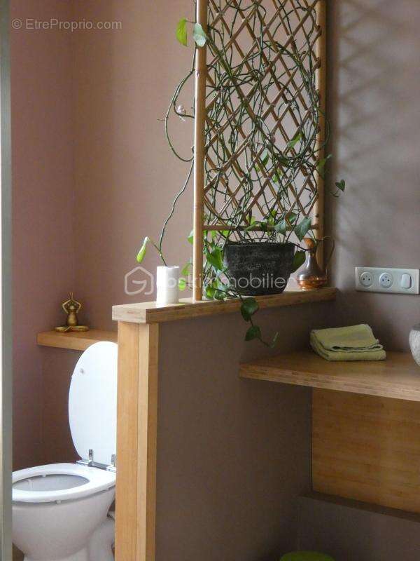 Commerce à FRESNES-EN-WOEVRE