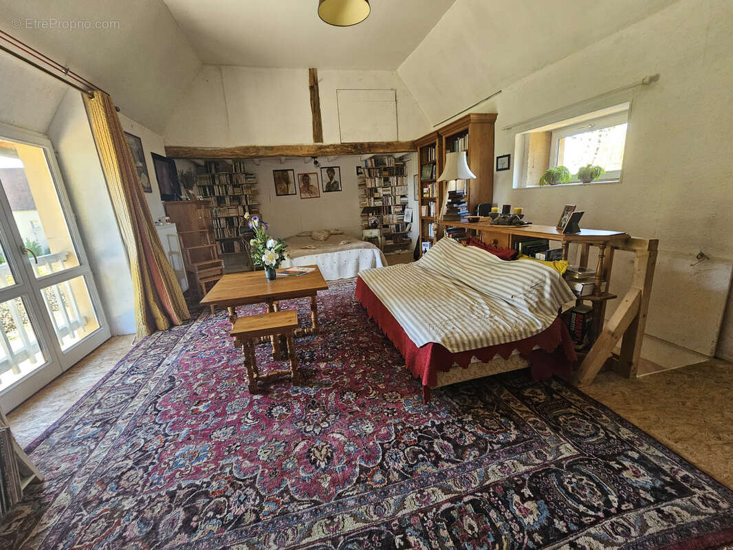 Maison à LIGNY-EN-BRIONNAIS