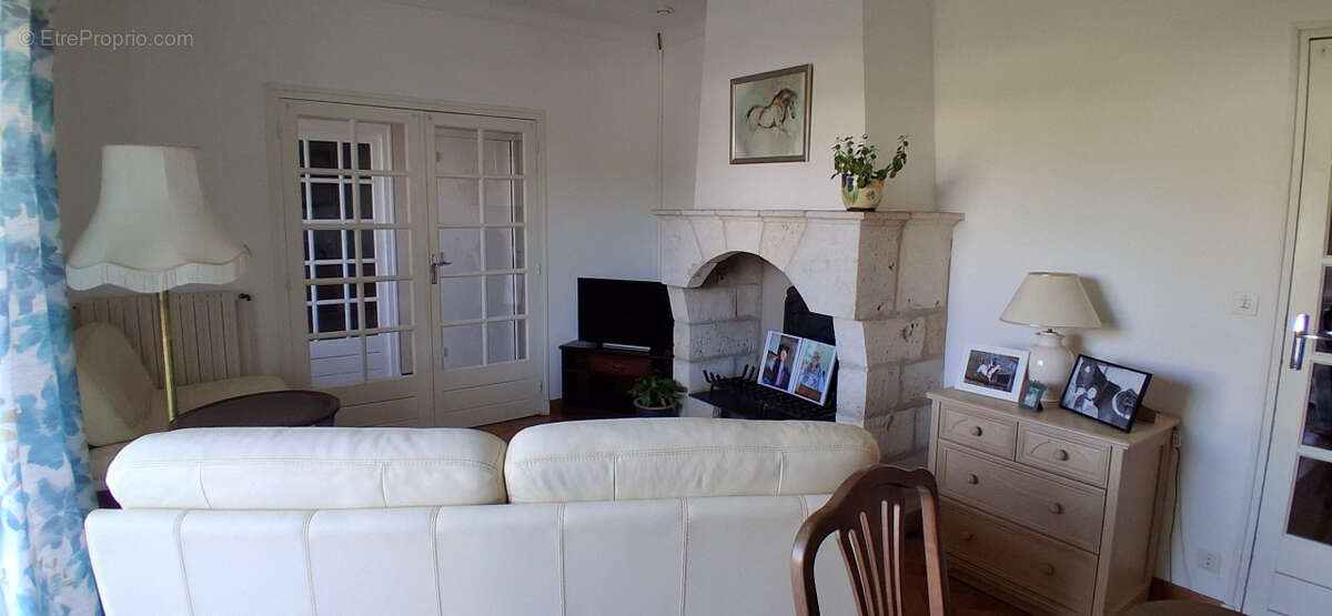 Maison de plein pied à vendre à Saint-Sylvestre-sur-Lot - photo 3