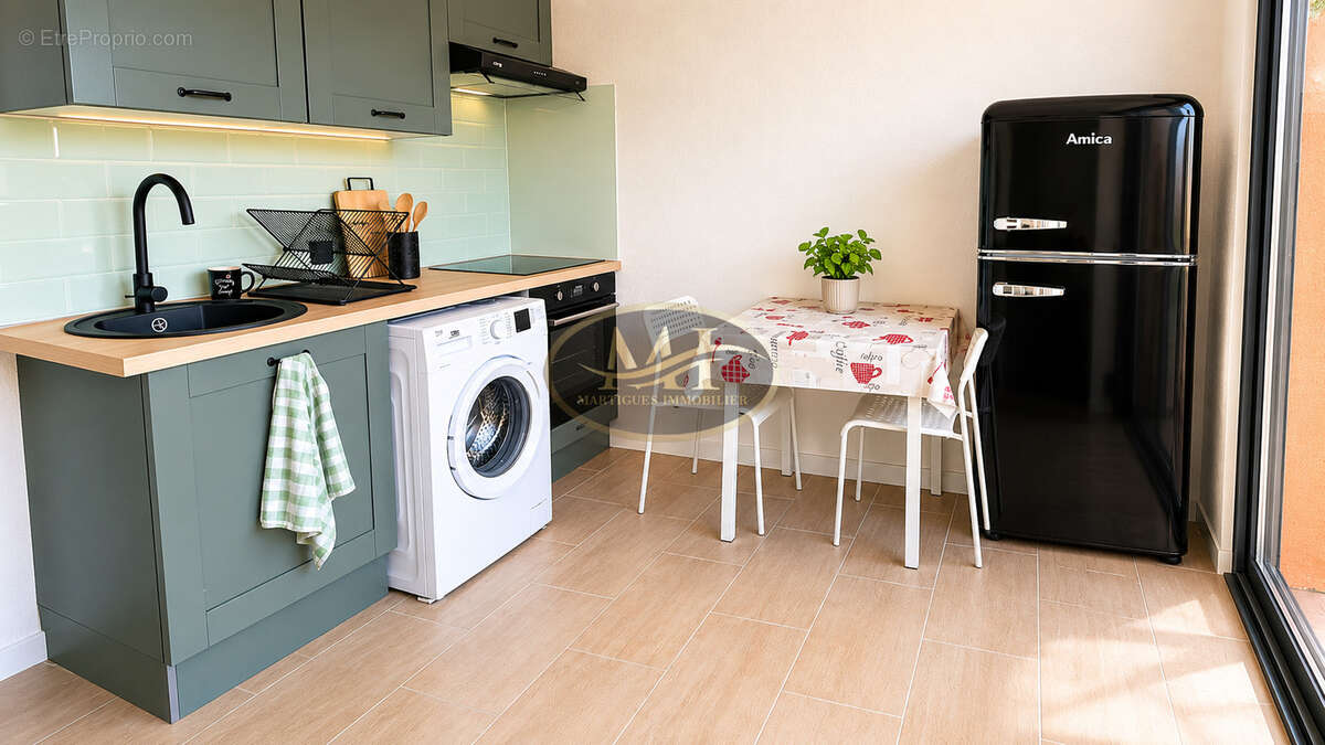Appartement à SAUSSET-LES-PINS