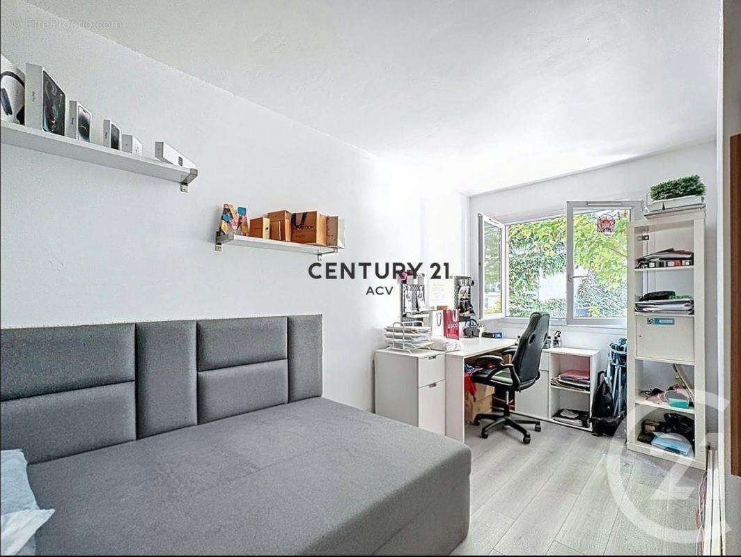 Appartement à MAISONS-ALFORT