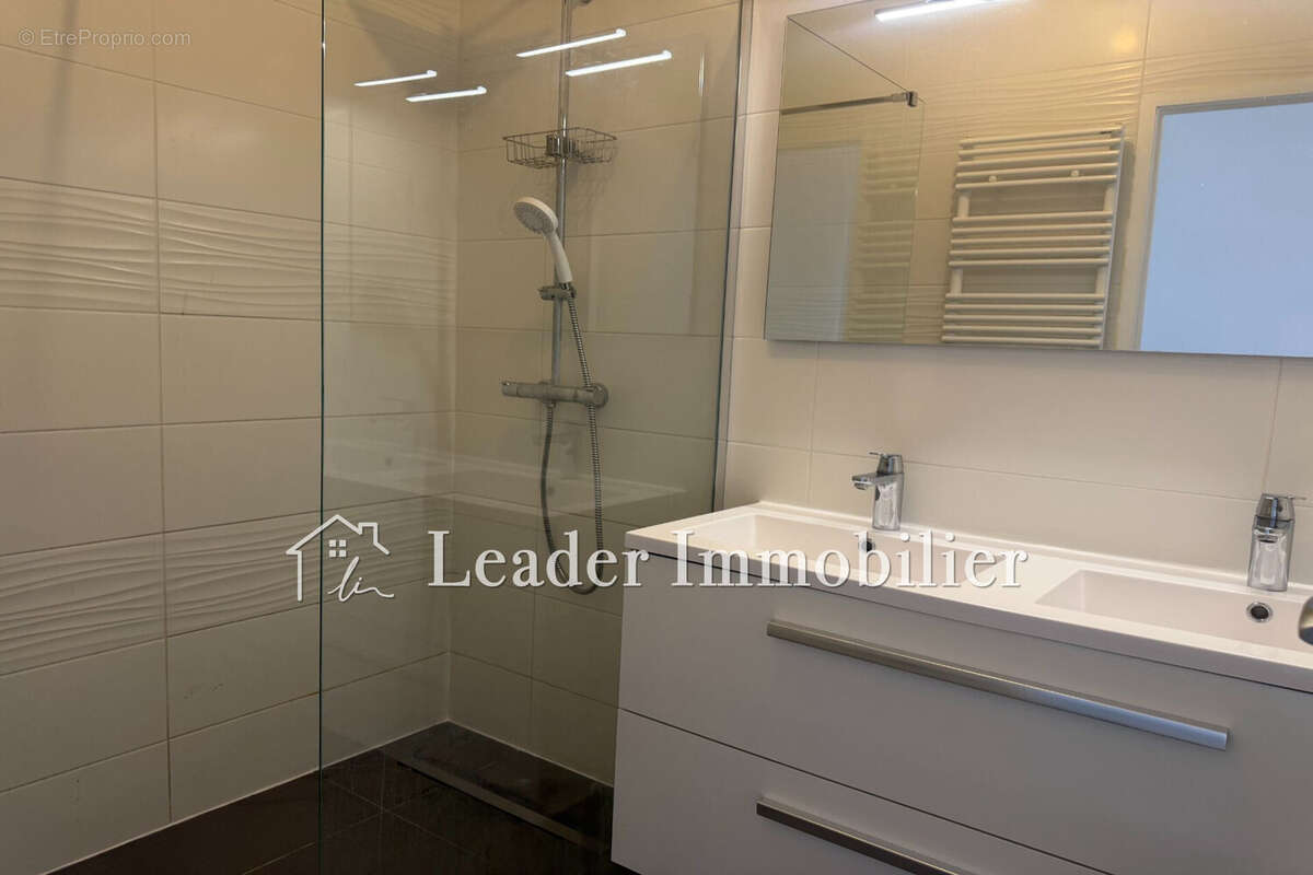 Appartement 74 m² à Cagnes-Sur-Mer  - photo 8