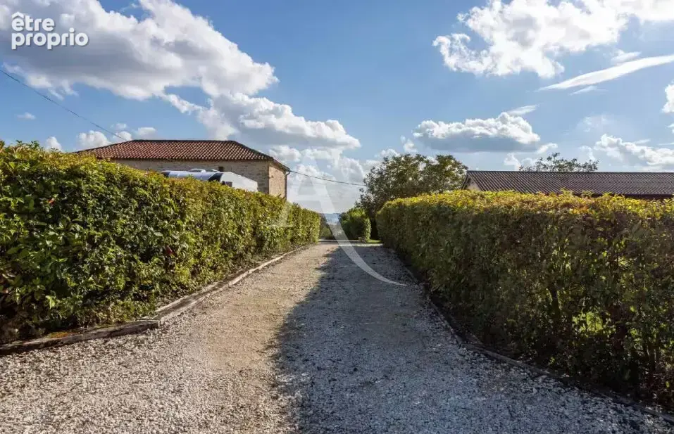 Jolie propriété en pierres en campagne - photo 6