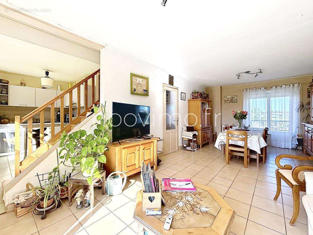 Maison à SAINT-COULOMB