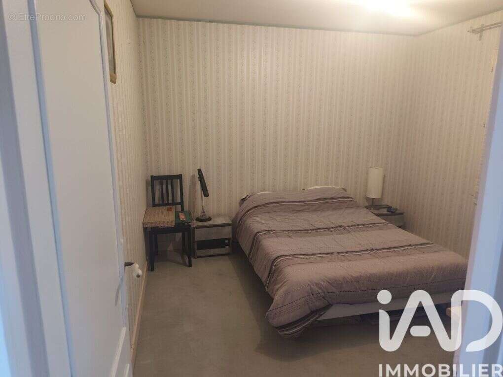Photo 8 - Maison à CHARENTILLY