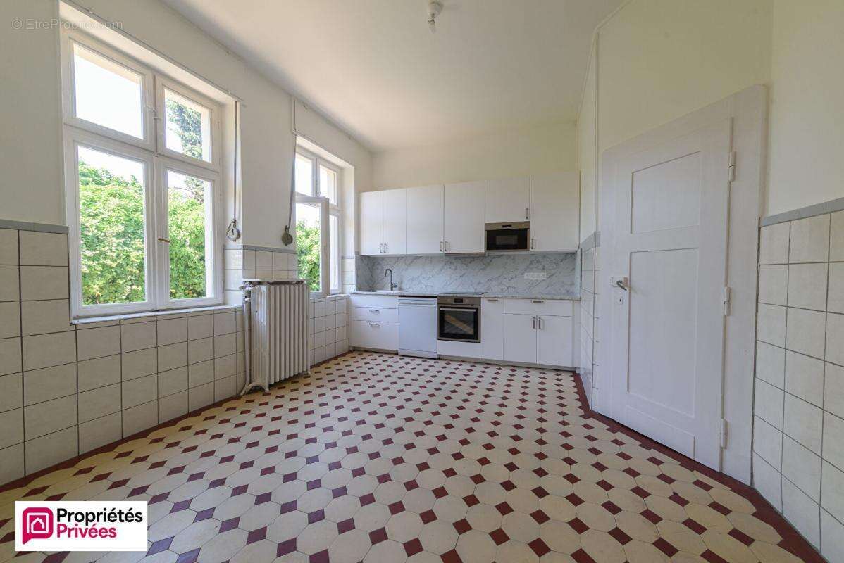Maison Le Ban-Saint-Martin 11 pièces 288 m2 - photo 9