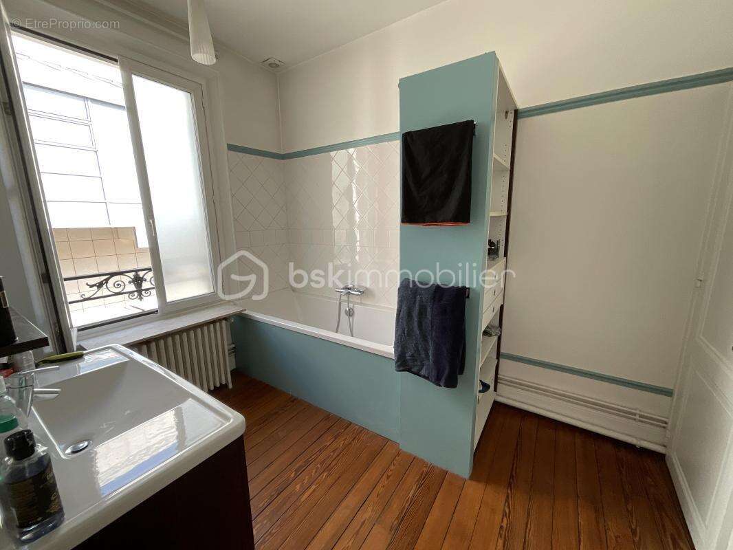 Maison de ville de 135 m² avec jardin - Proche préfécture - photo 14