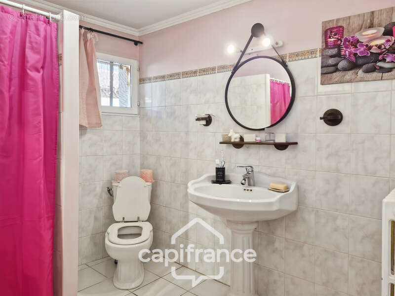 Maison à ROQUEMAURE