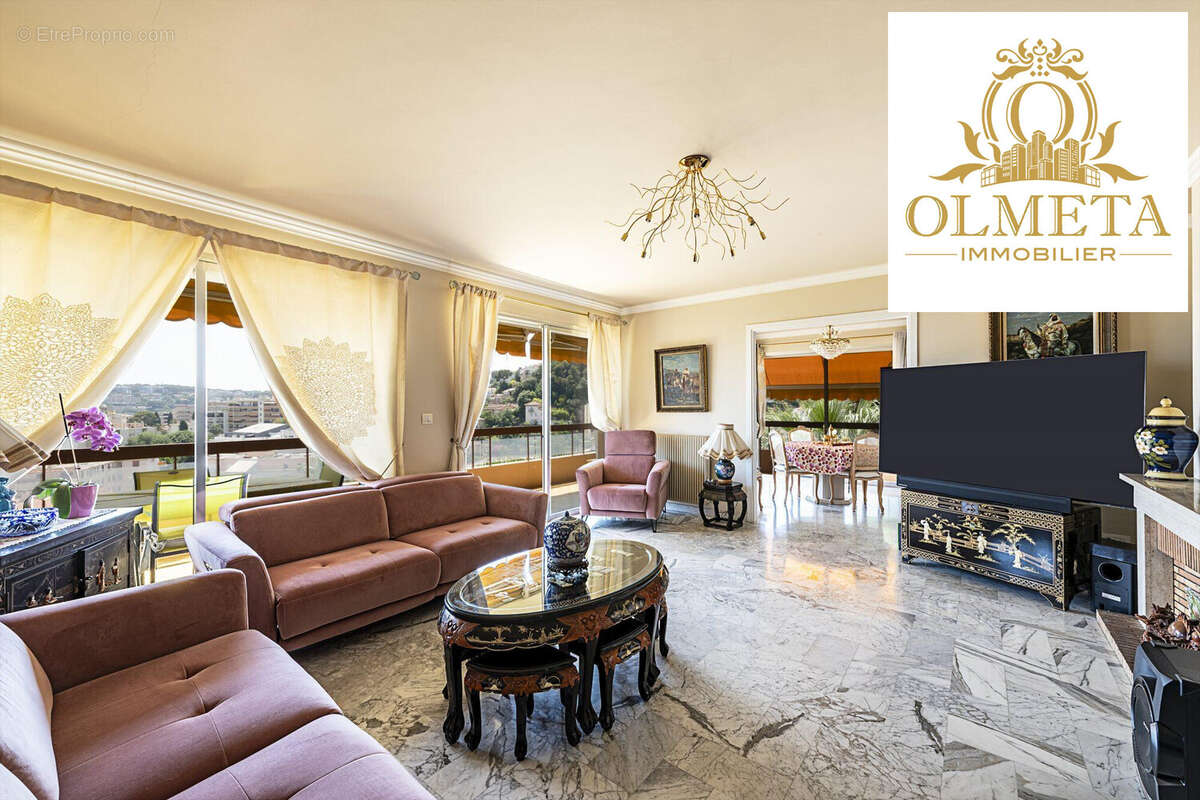 Appartement à MENTON