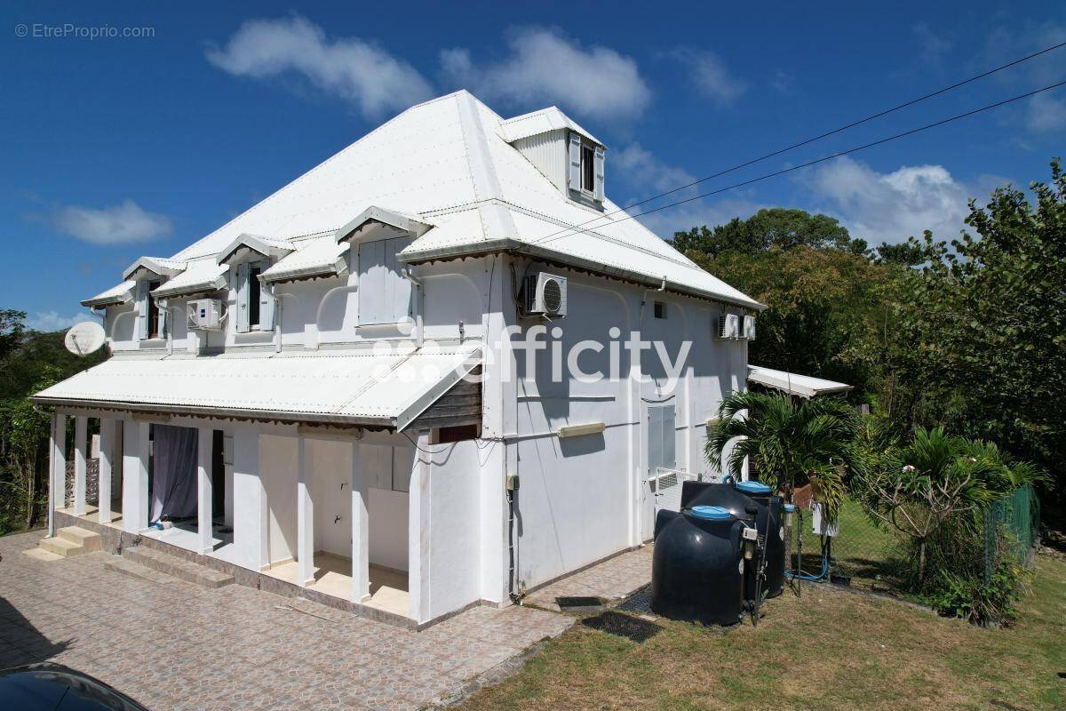 Appartement à LE GOSIER