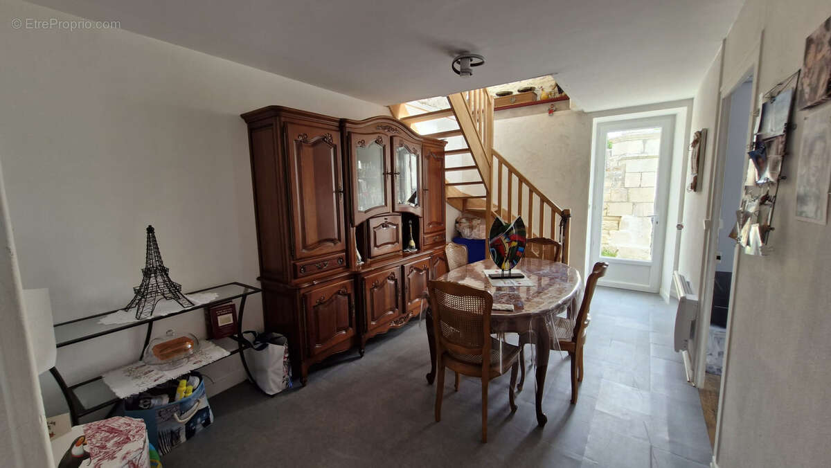 Maison à MORTAGNE-SUR-GIRONDE