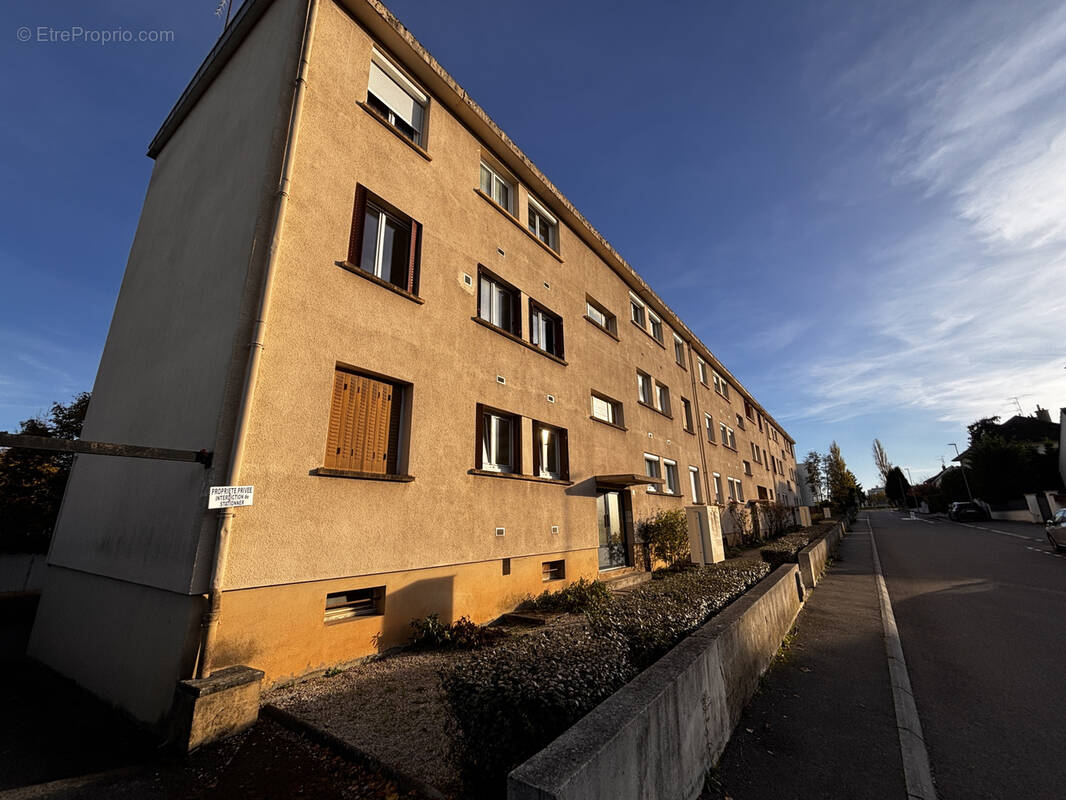 Appartement à FONTAINE-LES-DIJON