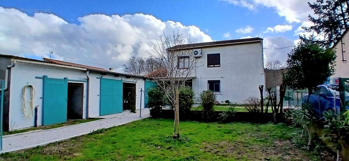 Maison à CESSENON-SUR-ORB