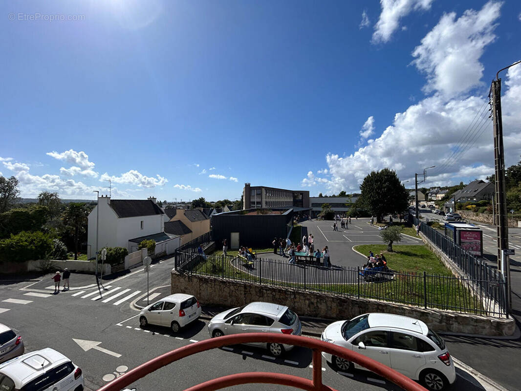 Appartement à LE RELECQ-KERHUON