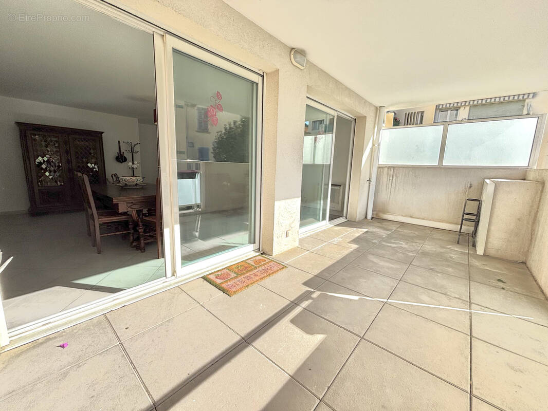 Appartement à HYERES