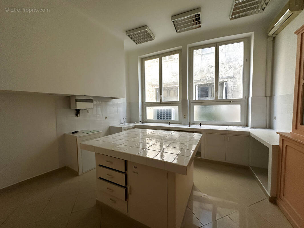 Commerce à MONTPELLIER