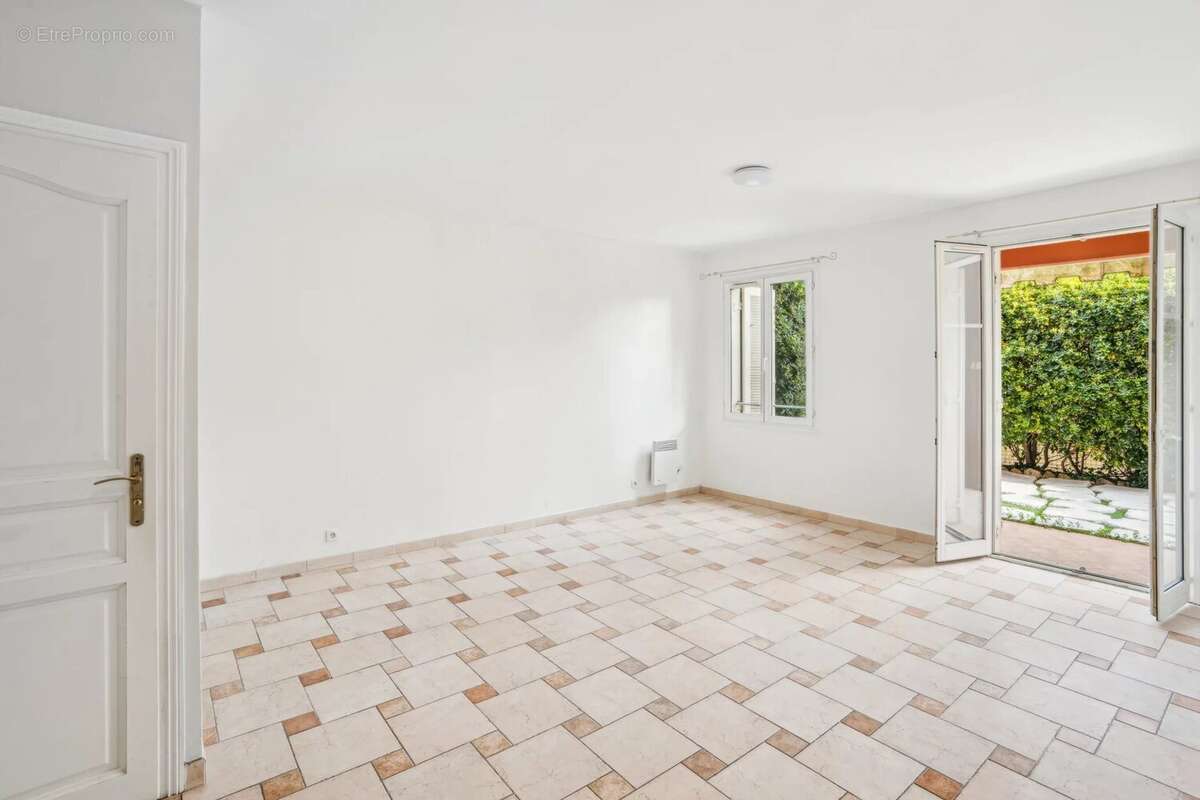 Appartement à SAINT-JEAN-CAP-FERRAT