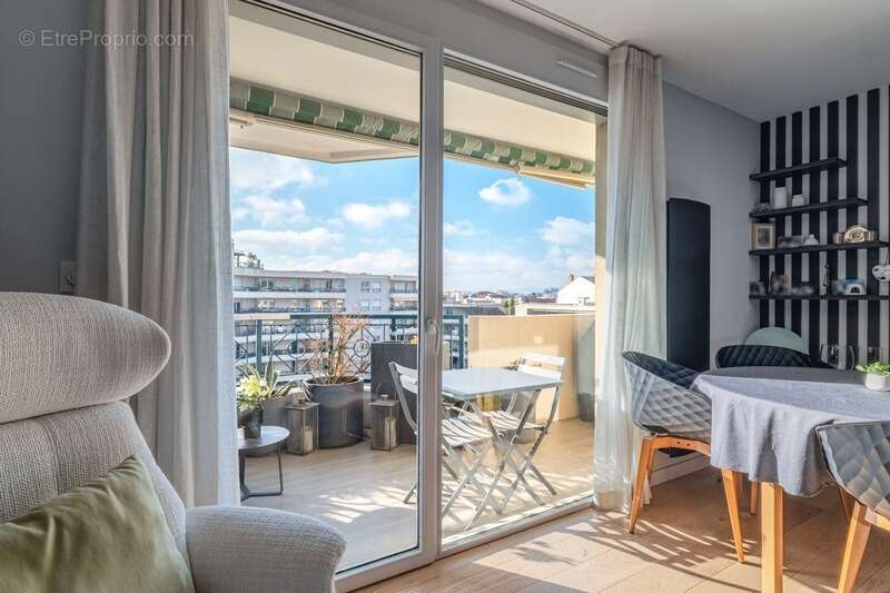 Appartement à LYON-3E