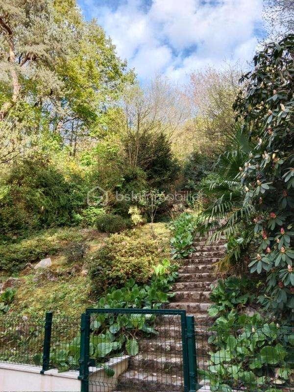 Maison à BURES-SUR-YVETTE