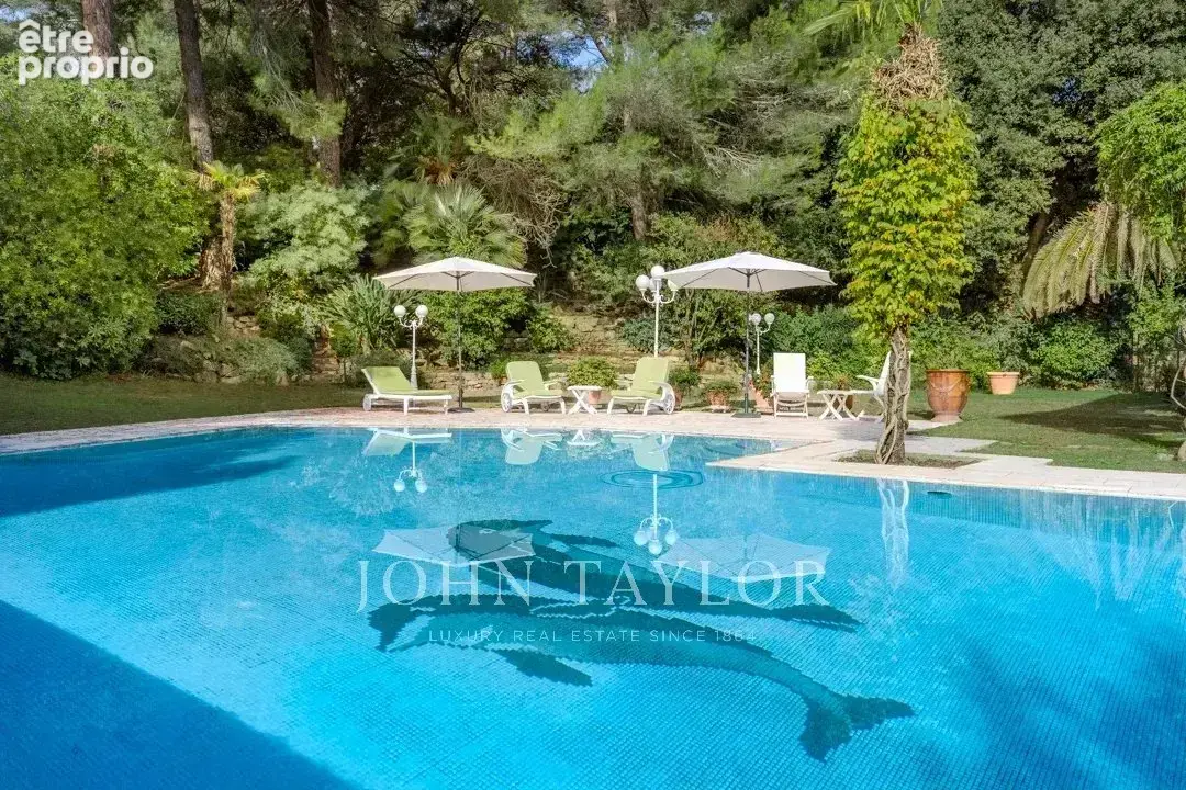 Une adresse confidentielle aux Parcs de Mougins - photo 4