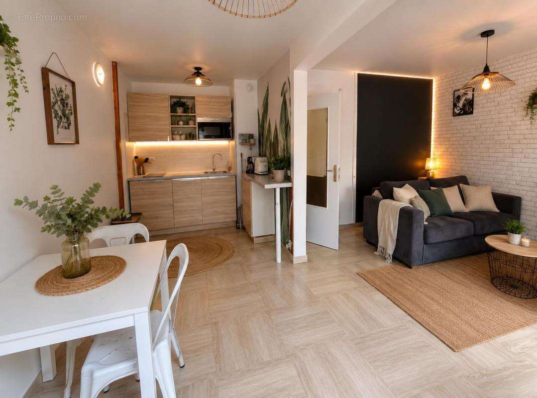 Appartement à HYERES