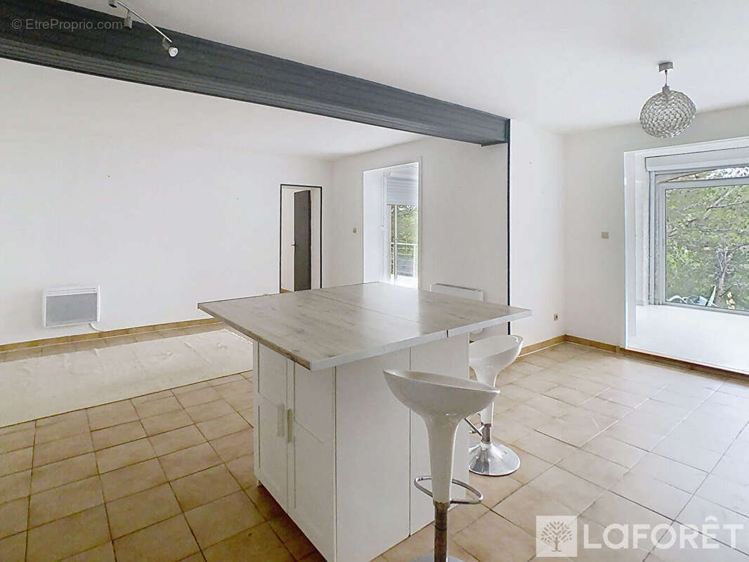 Maison à ENSUES-LA-REDONNE