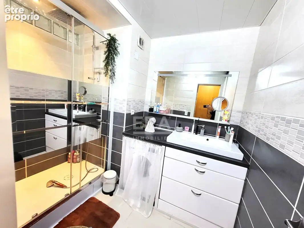 Appartement 77m² à martigues - photo 12