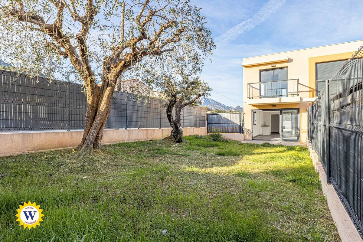 Appartement à CARROS