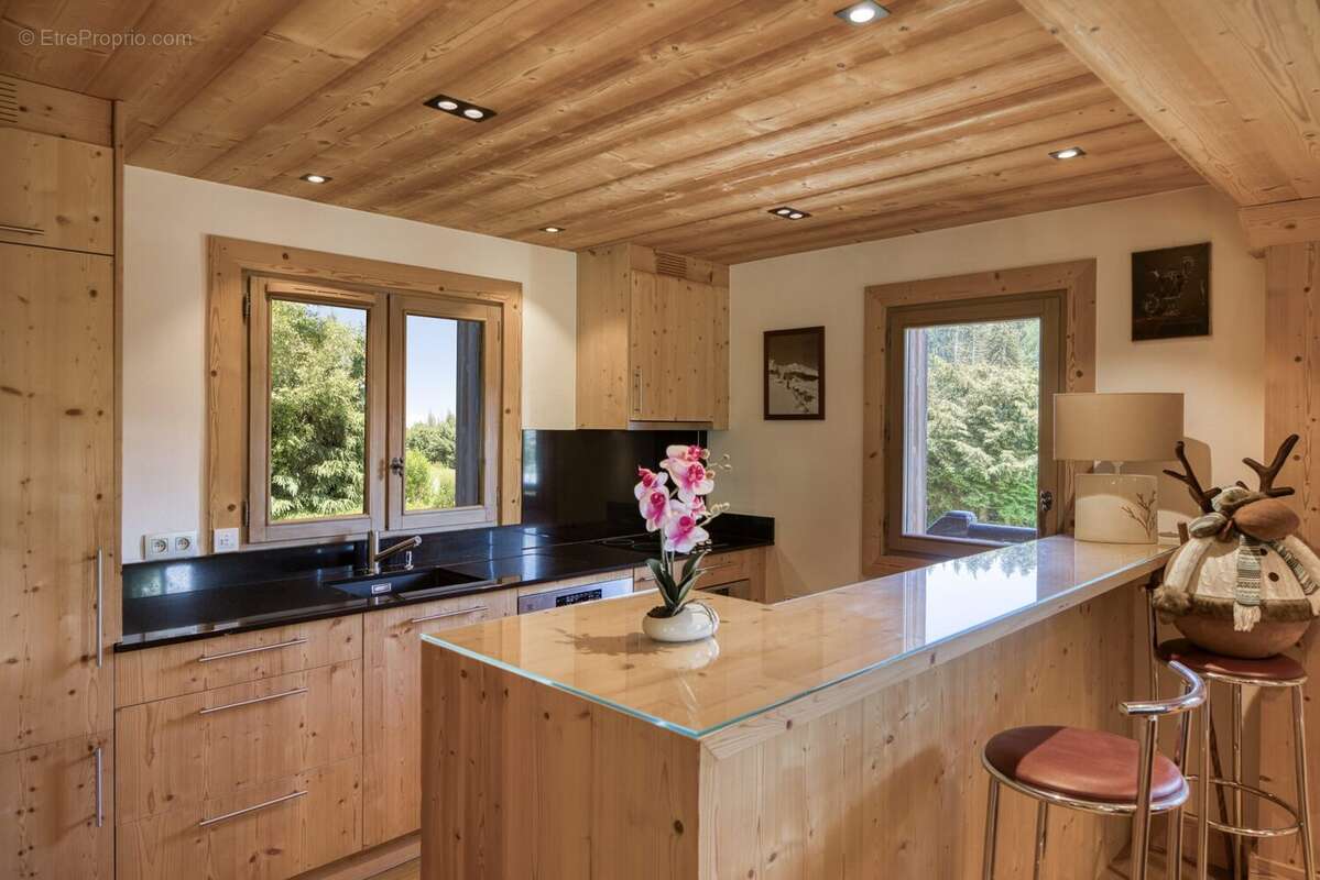 Maison 93 m² à Demi-Quartier  - photo 4