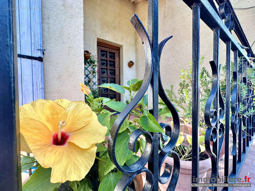 Maison à SAINT-LAURENT-LA-VERNEDE