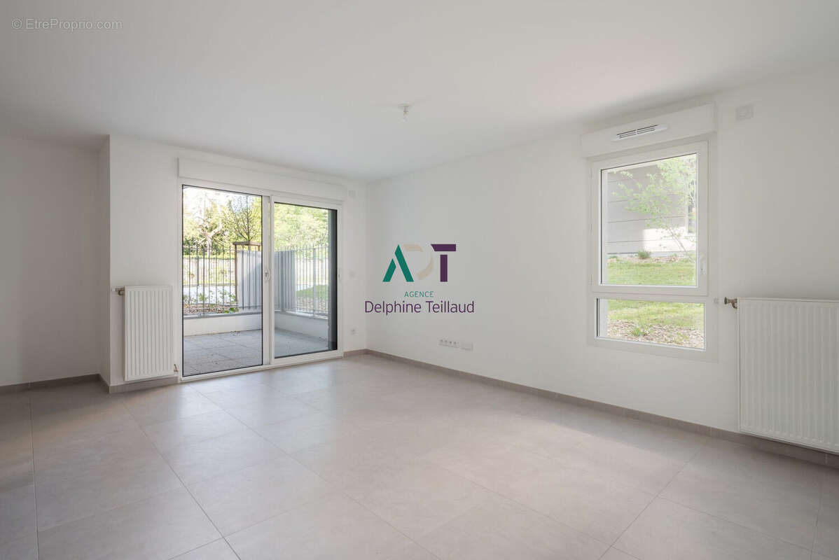 Appartement à MEYLAN