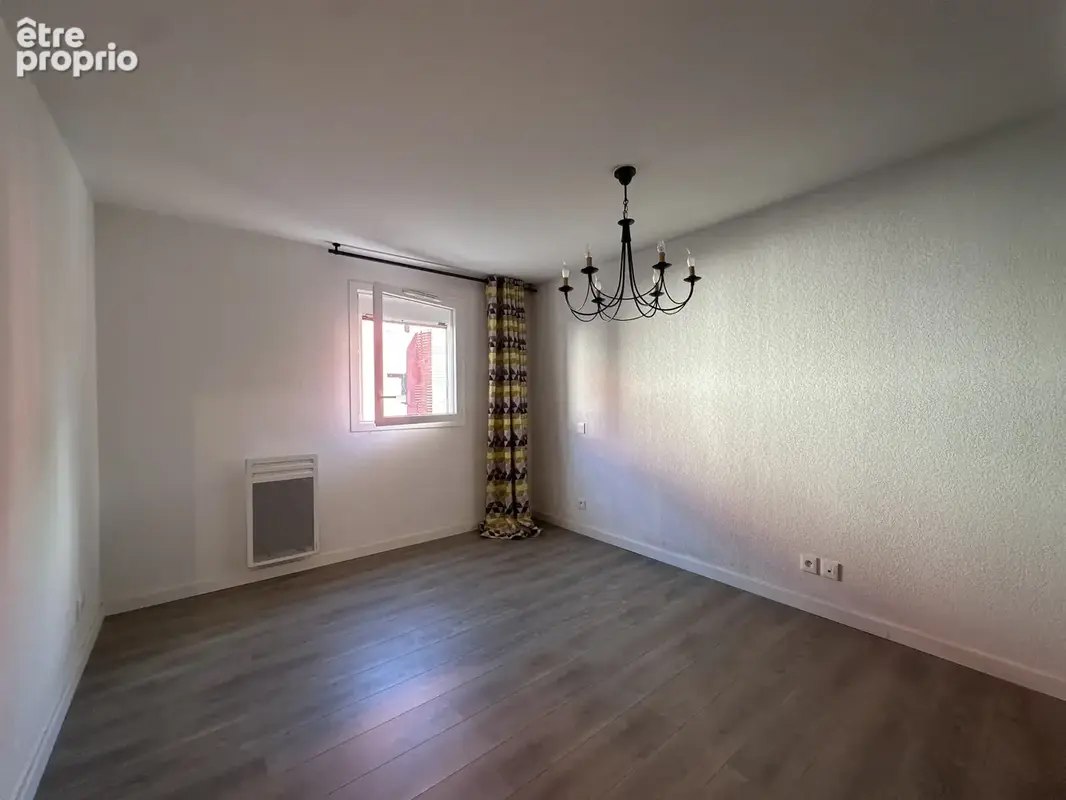 Sète, centre ville, appartement T2 de 60m2 avec terrasse, - photo 8