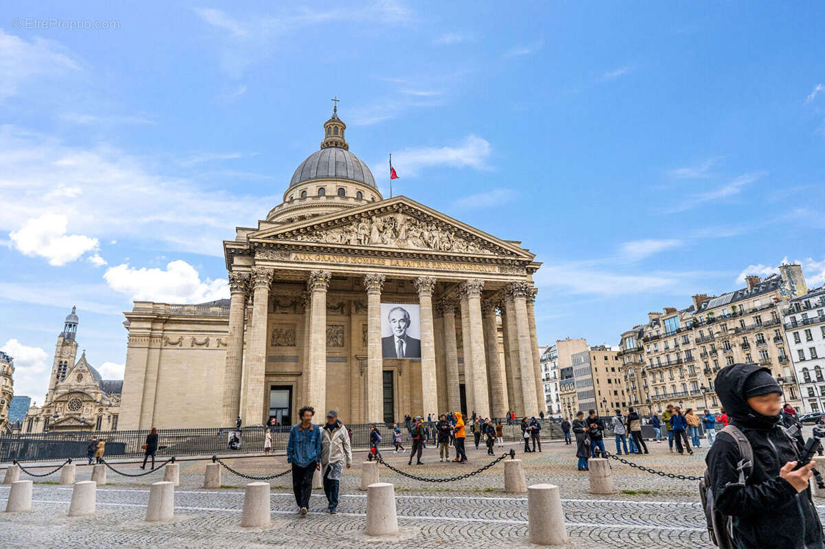 Appartement à PARIS-5E