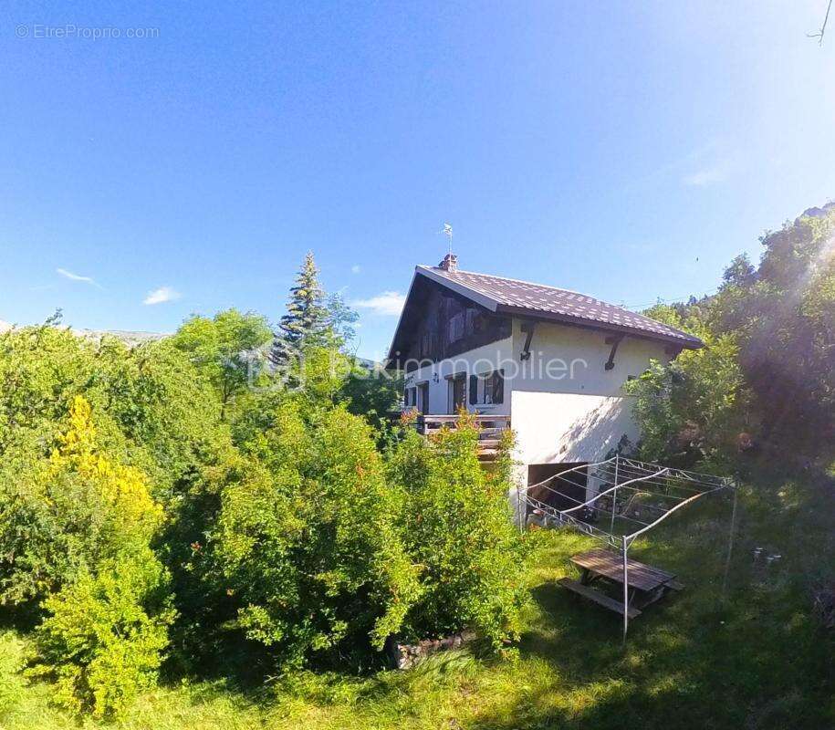Grand chalet familial au cœur du Haut Verdon – Villars-Heyssier (Beauvezer)  - photo 3